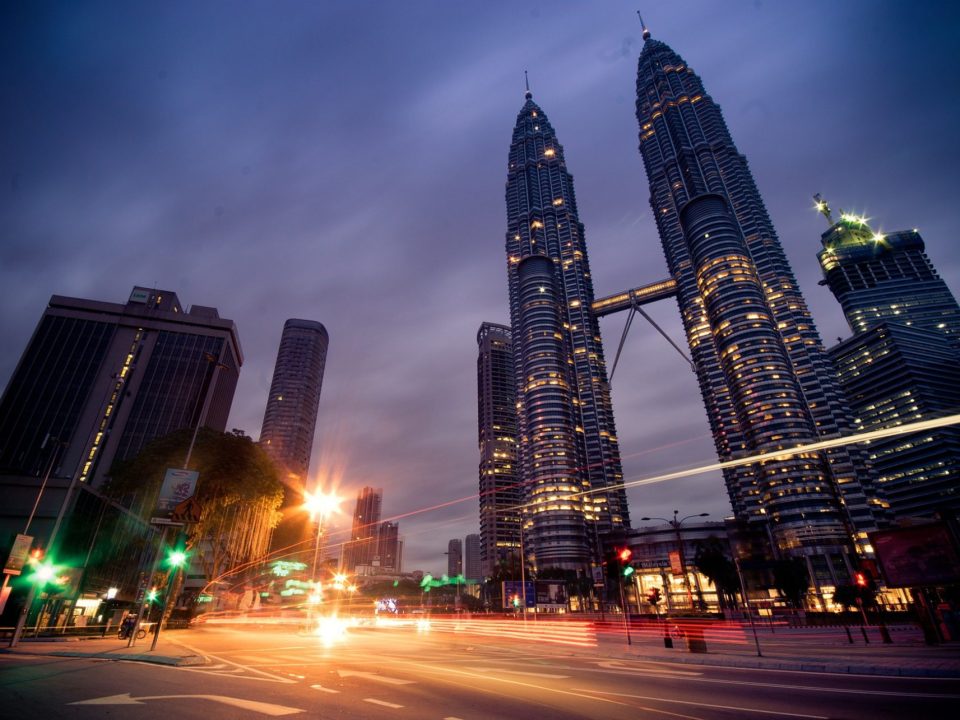 Light towers and metal halide bulbs
